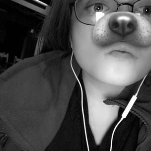 Meet your Posher, Alexis